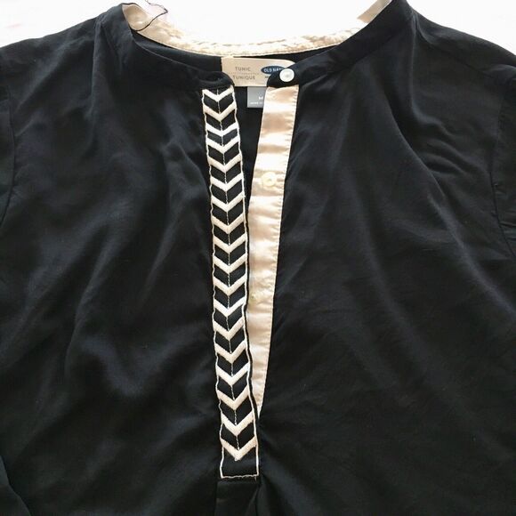 Old Navy Womens Medium Black Tunic Shirt Top Blouse White Chevron Button Up - Picture 11 of 12